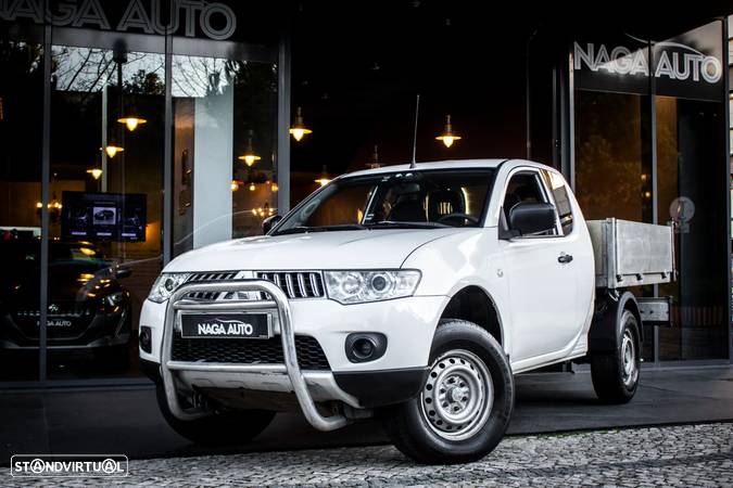 Mitsubishi L200 2.5 DI-D Club Intense 4WD - 1