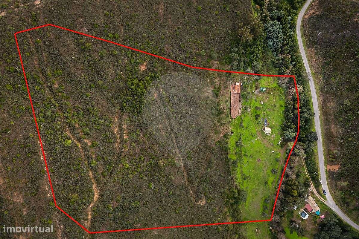 Moradia T4 para venda-33