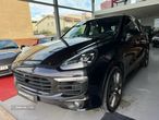 Porsche Cayenne Platinum Edition - 2