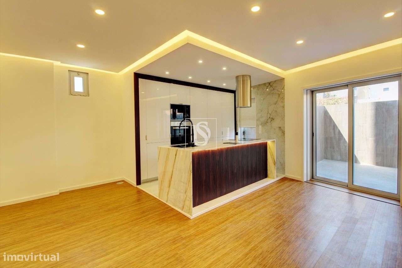 Apartamento T3 na praia da Póvoa de Varzim - Grande imagem: 4/17