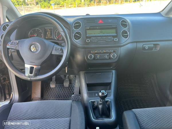 VW Golf Plus 1.6 TDi Highline - 12