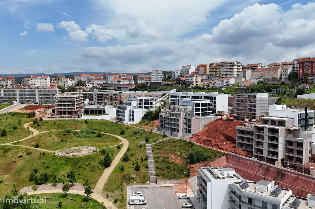 Apartamento T2 | Quinta da Maia | Construção | Garagem-23