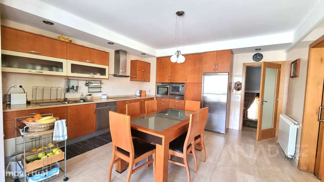 Moradia T6 em Viseu - Grande imagem: 2/14