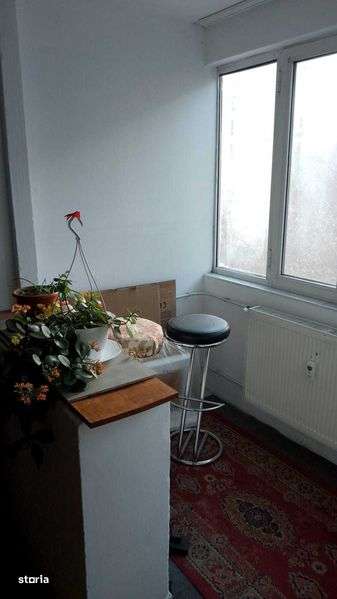 PROPRIETAR, Moghioros-Posta 4/9 gars. 270€ SERIOZITATE, termen lung - Imagine principală: 5/8