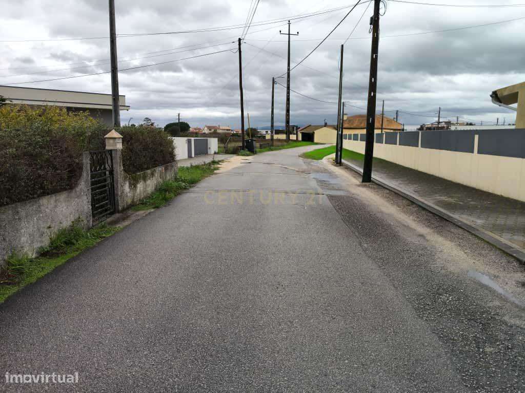 Terreno urbanizável no Paço-Esgueira 24m frente com Vista Campestre-8