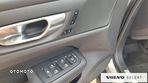 Volvo V60 Cross Country - 14