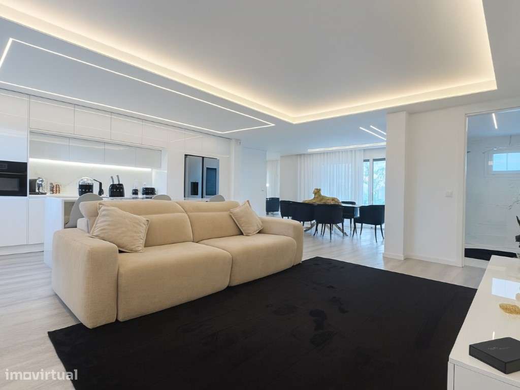 Exclusiva Moradia Térrea T3 | 2.000 m² | Piscina Aquecida | Anexo C...-10