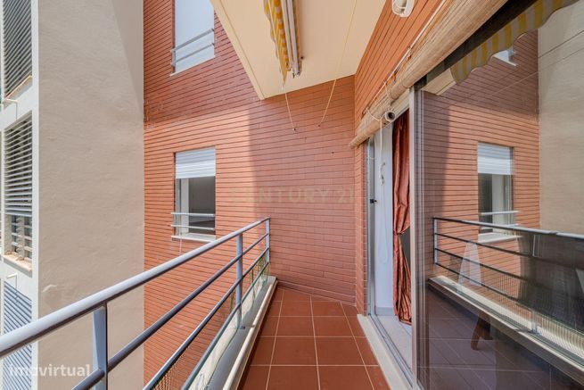 Apartamento T2 - Oportunidade Única a 5 Min da Praia da Rocha!-51