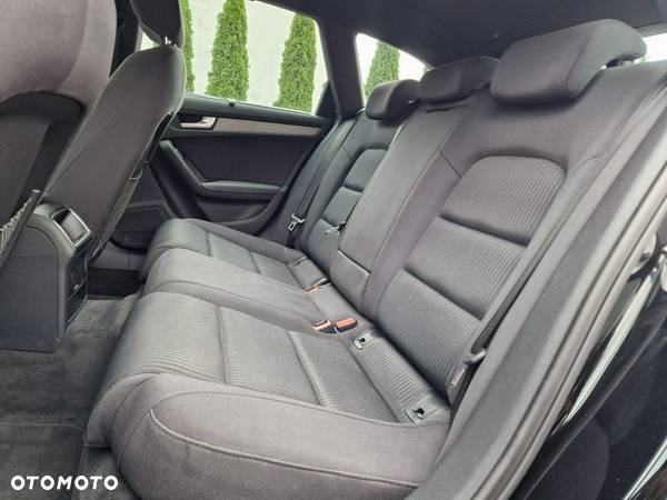 Audi A4 2.0 TDI S tronic - 17