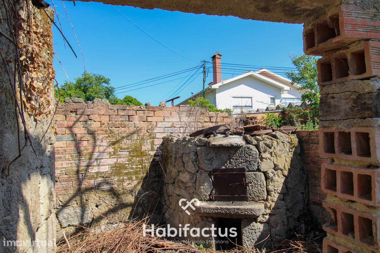 Moradia em Ruínas na Aldeia do Botulho, Tondela - Grande imagem: 4/9
