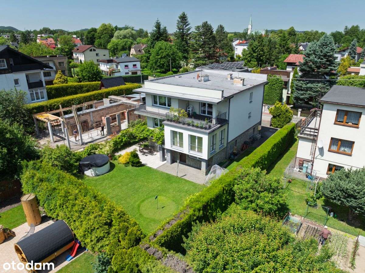 Dom Ustroń Centrum | Opcja aranżacji 3 mieszkań-2