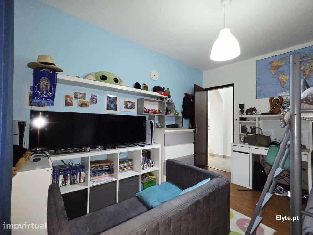 Apartamento T3 Em Benavente.-17