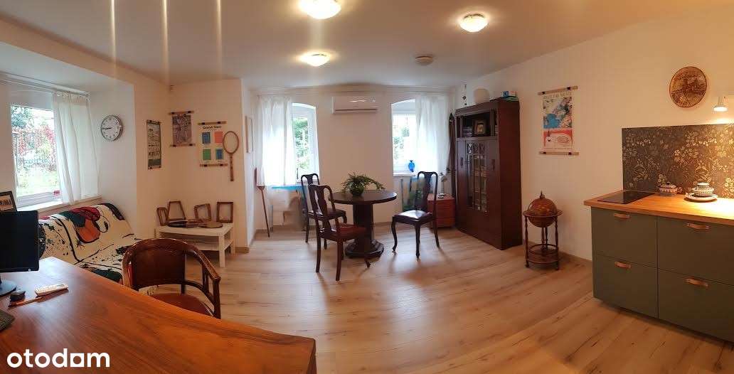 Krzyki Borek w zabytkowej willi,lokal po adaptacji i remoncie.-0