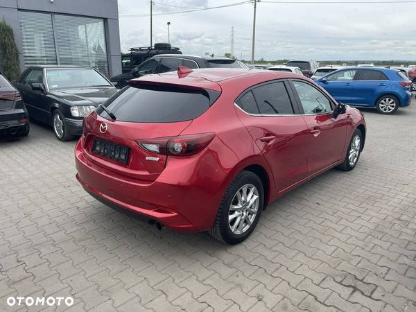 Mazda 3 SKYACTIV-G 120 Sports-Line - 2