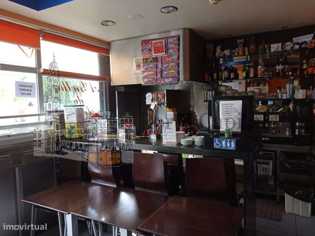 Excelente Café/Restaurante Com Muito Boa Localização em Avintes-V.N... - Grande imagem: 4/16