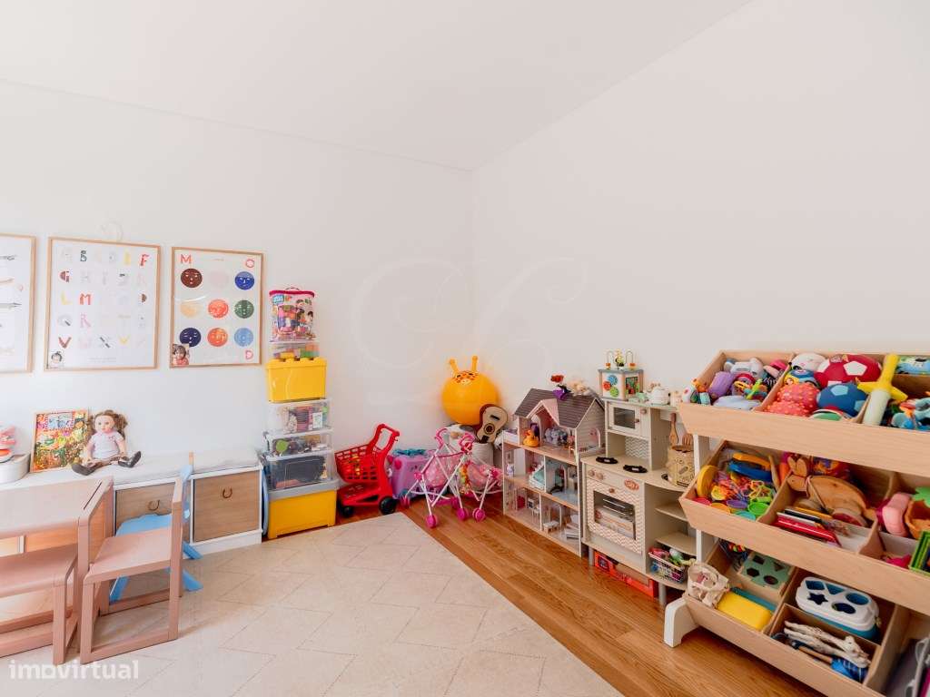 Moradia T8 c/Piscina | Queijas-21