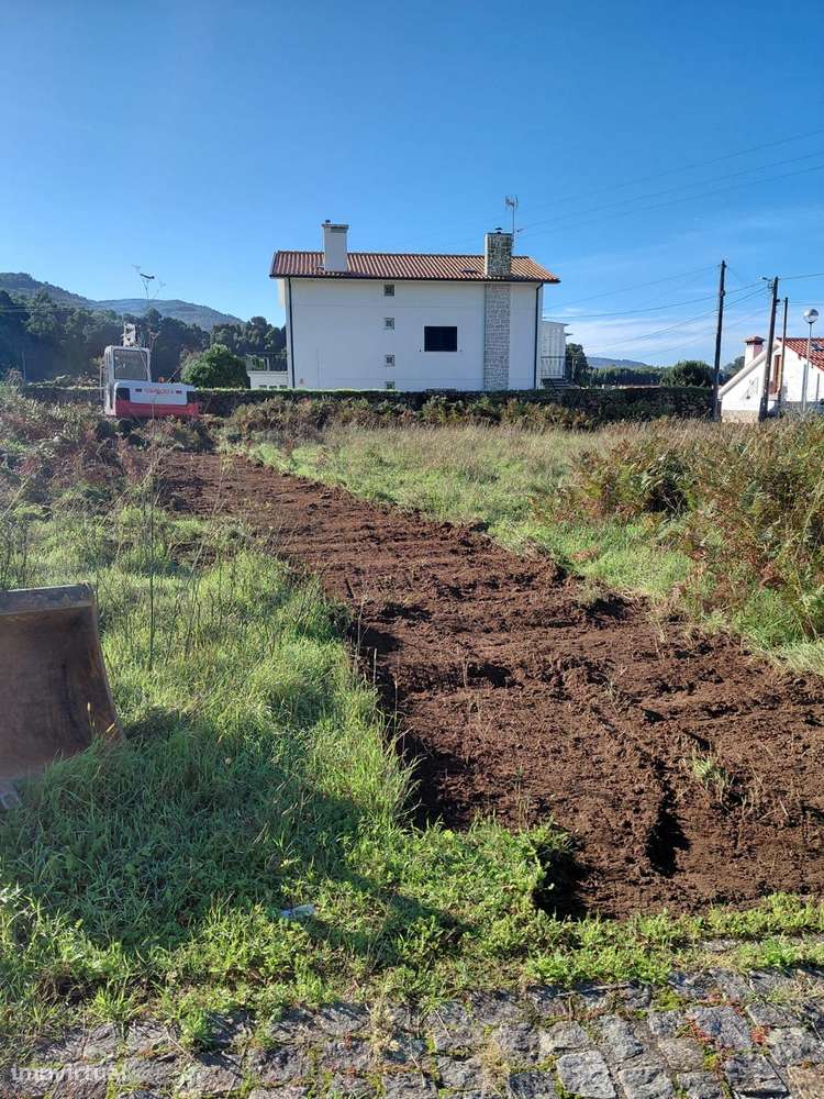 Terrenos à Venda em Camarido – Oportunidade Única junto ao Rio - Grande imagem: 5/6