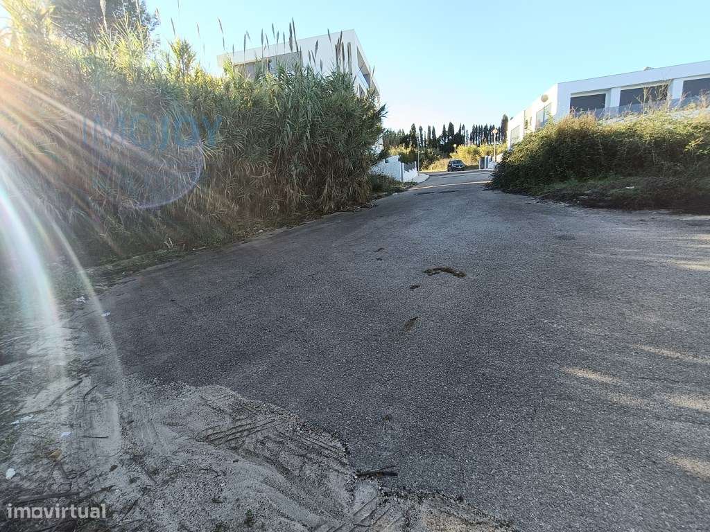 Terreno Urbano para Venda na Trafaria em Almada-8