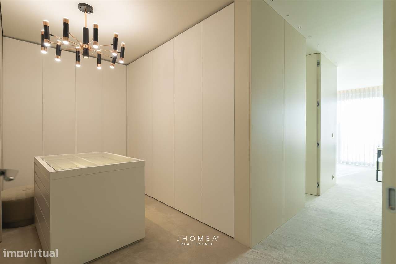 Moradia T5 de Luxo, Aveiro-11