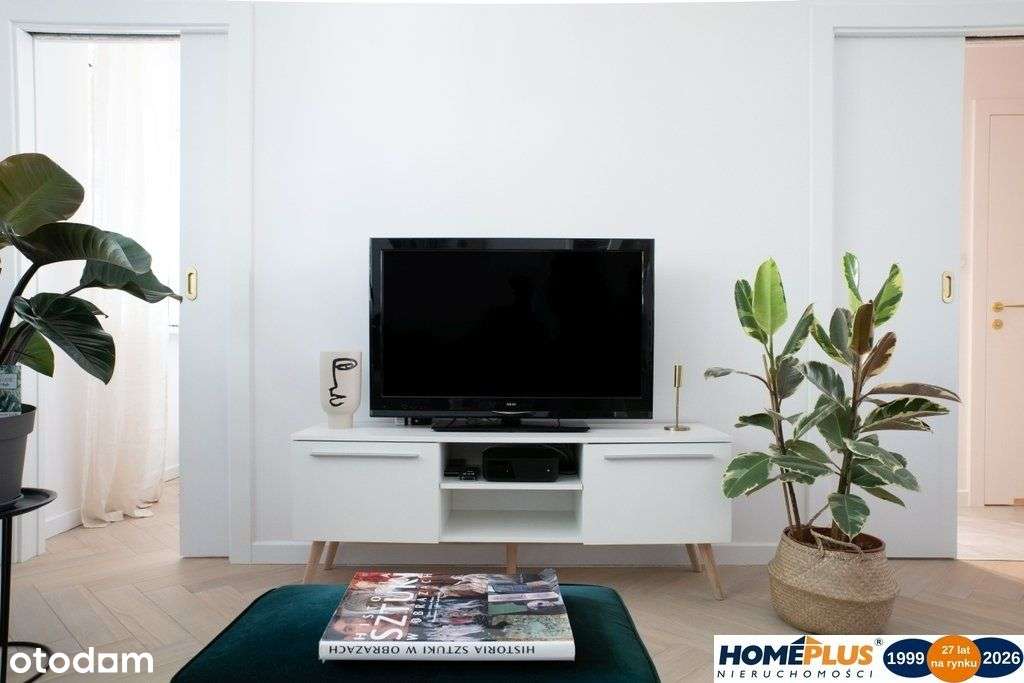 W budynku przy pl.Inwalidów, do wprowadzenia !!!-13