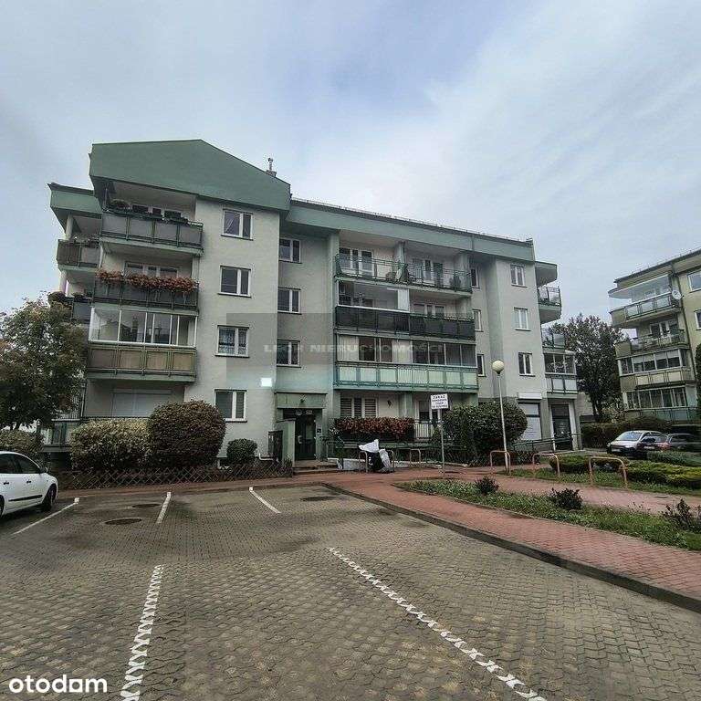 Blisko stacja, do wprowadzenia, 2009r.-18