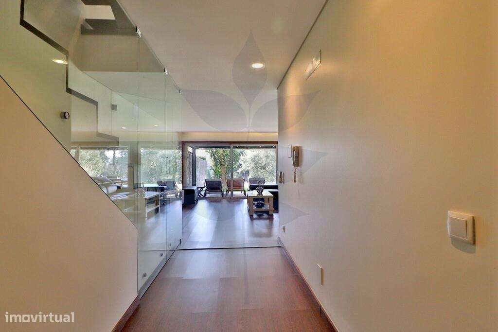 Venda Moradia Geminada Palmeira T4-55