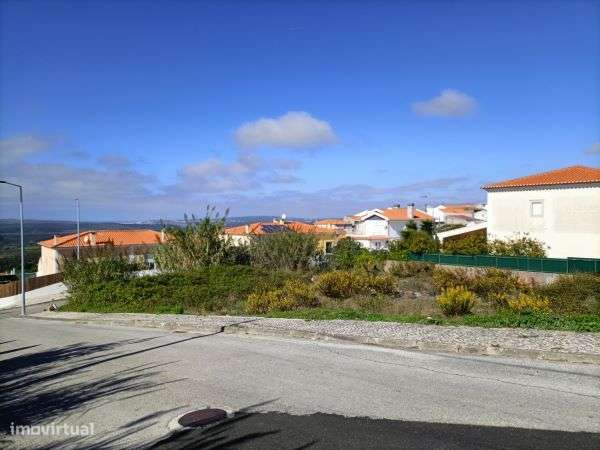 2-Lotes São Pedro do Sobral-Óbidos-Caldas da Rainha - Grande imagem: 2/11