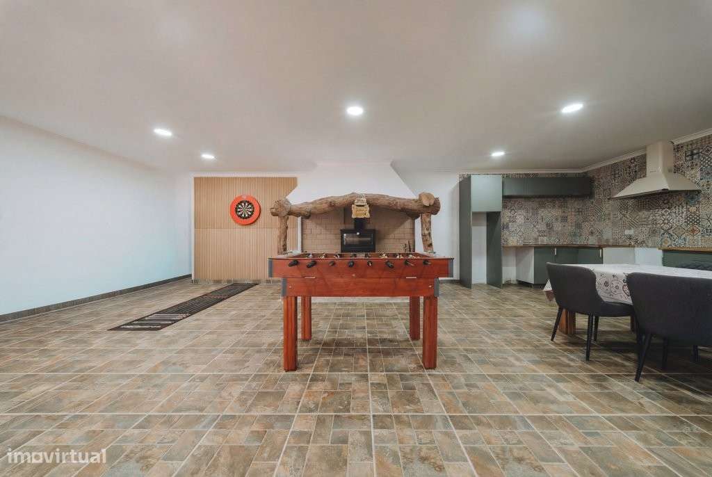 Moradia T7 isolada, com 5 suítes e vistas deslumbrantes-32