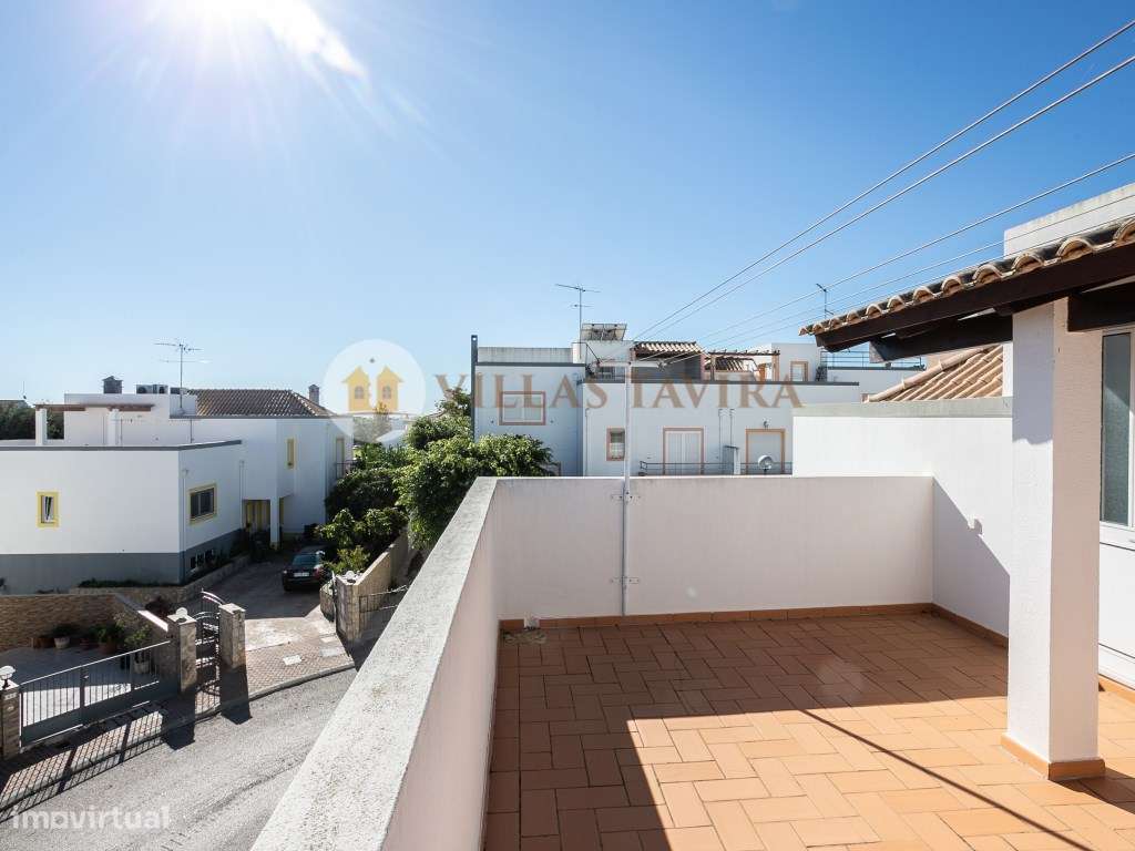 Moradia T4 - Com Vista Mar e Cidade - Topo- Urbanização Miramar-59