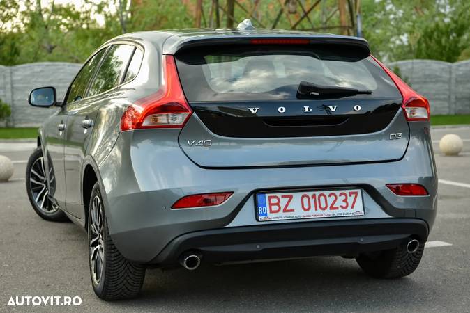 Volvo V40 D3 - 36