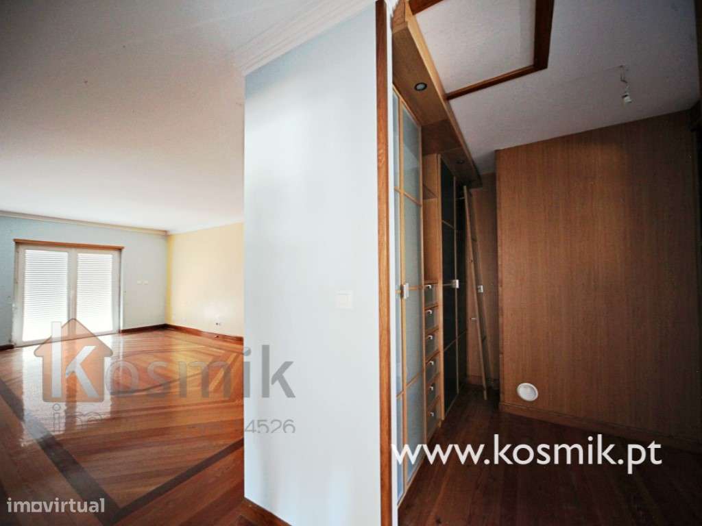 Moradia bifamiliar de Luxo para recuperar V5 + V5 :: Bucelas - Lour...-13