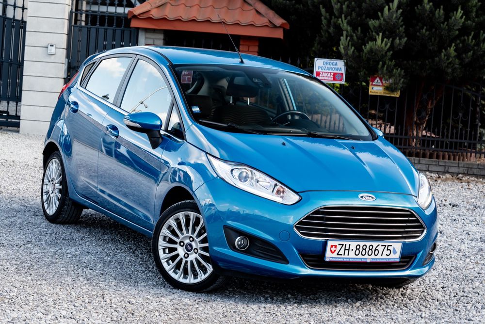 Ford Fiesta Mk7 (2008-) 1.0 EcoBoost Titanium 2012
