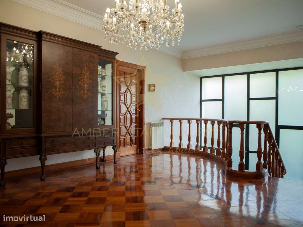 Moradia Isolada T11 com Licença AL, 9 suítes, multiusos e rentabili... - Grande imagem: 5/57