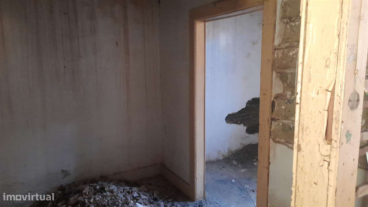 Moradia em Banda T4 DUPLEX Venda em Benquerenças,Castelo Branco-8