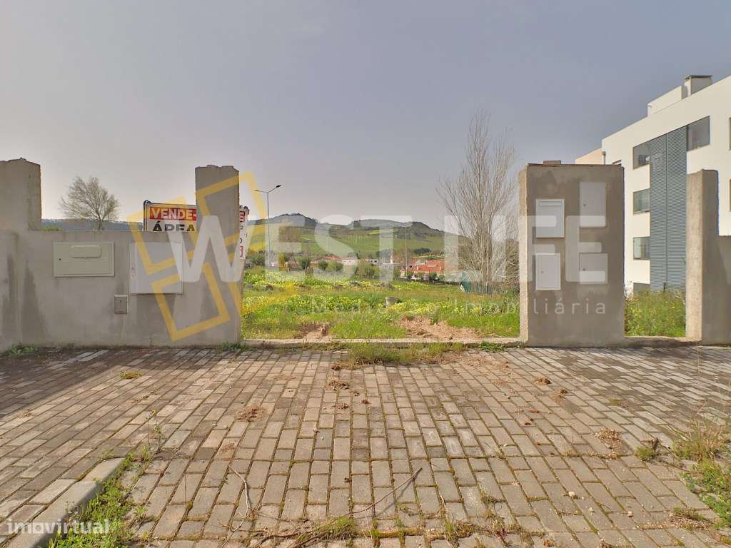 Excelente Lote de terreno URBANO declive suave de 979m2 com PROJETO... - Grande imagem: 3/11