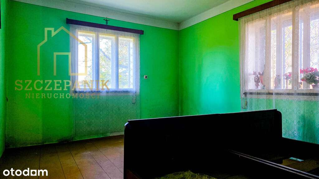 Klimatyczny, drewniany dom wśród drzew-13