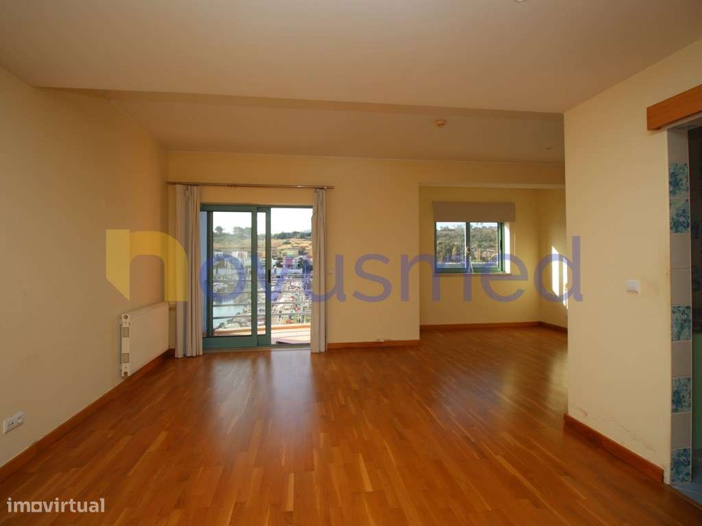 Apartamento T2 na Primeira Linha da Marina de Albufeira Vista Mar e... - Grande imagem: 5/29