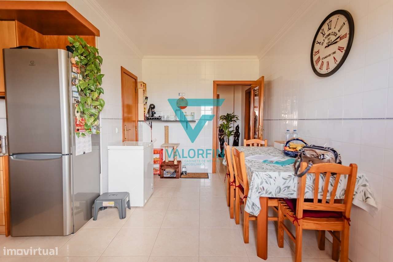 APARTAMENTO T3 com Garagem | Marinha Grande-9