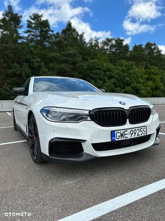 BMW Seria 5 M550d xDrive - 17