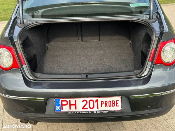 Volkswagen Passat 2.0 BlueTDI SCR Business Edition - 16