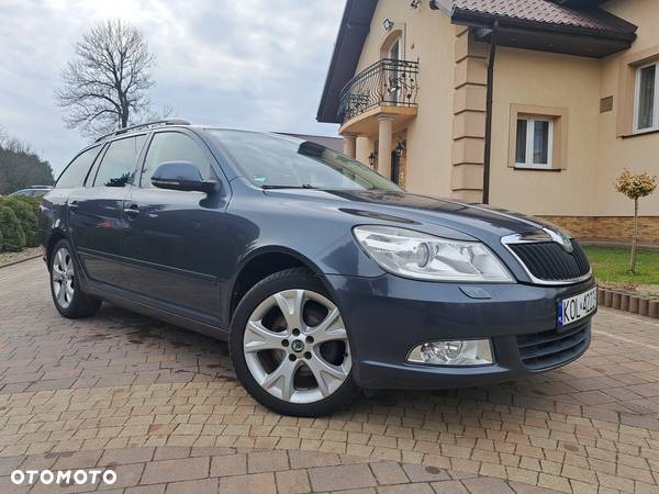 Skoda Octavia 2.0 TDI DPF Elegance - 13