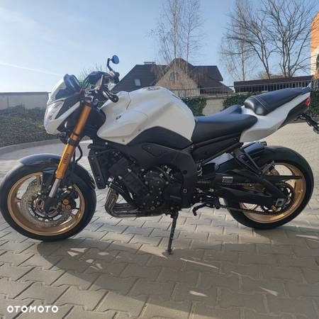 Yamaha FZ - 10