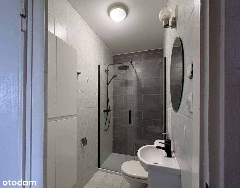 Przestronna kawalerka na Żoliborzu-0