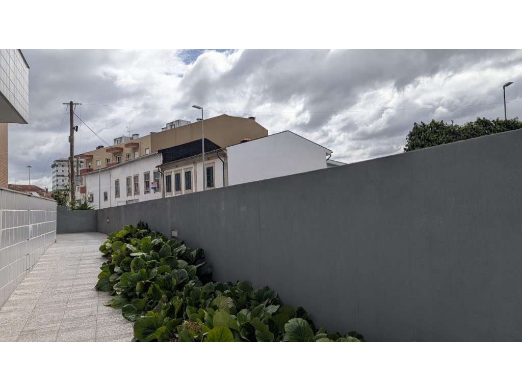 Oportunidade | T2 Semi-Novo Próximo da Estação de Ermesinde-20
