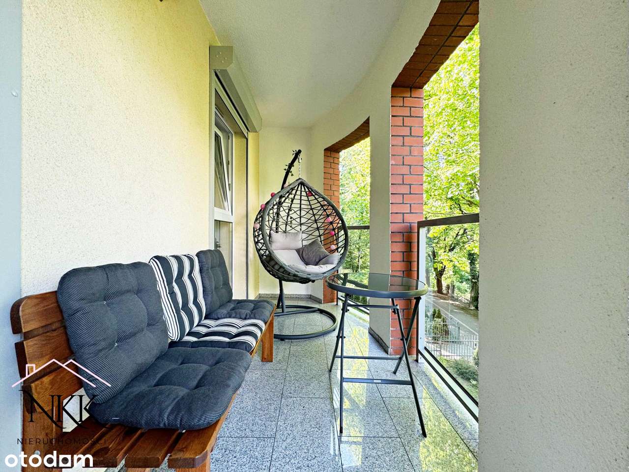 Niepowtarzalny Apartament 3-pokojowy na 1 piętrze-16