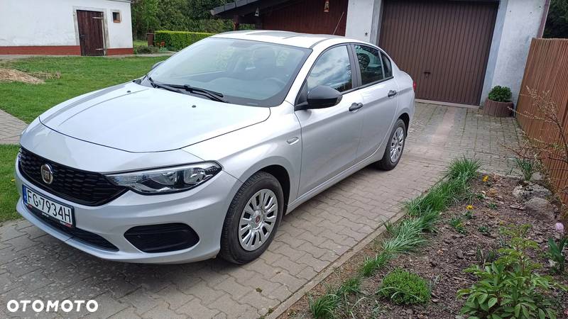 Fiat Tipo 1.4 16v Easy - 2