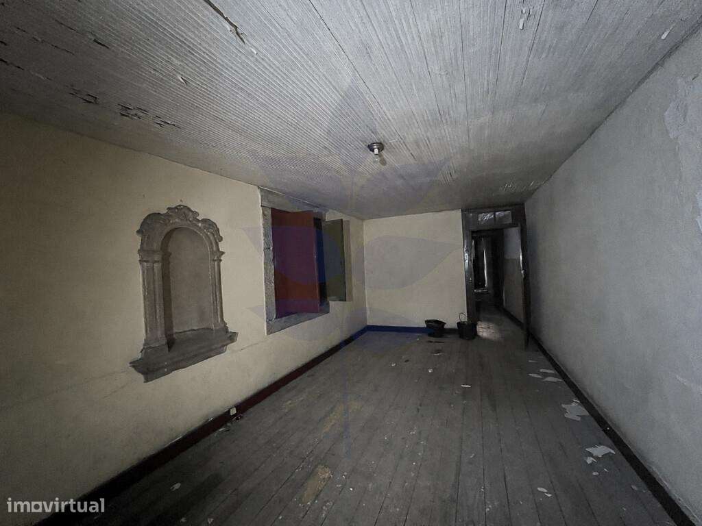 Prédio em São Vicente-7