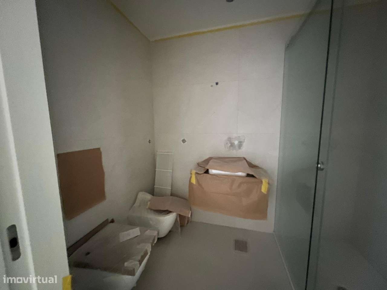 T2 NOVO com 2 Frentes, 2 Varandas (9,7m2), 2 frentes, lugar de garagem-29
