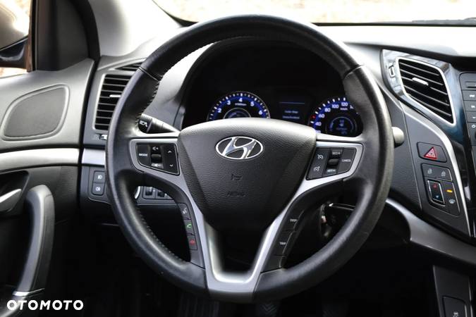 Hyundai i40 - 23