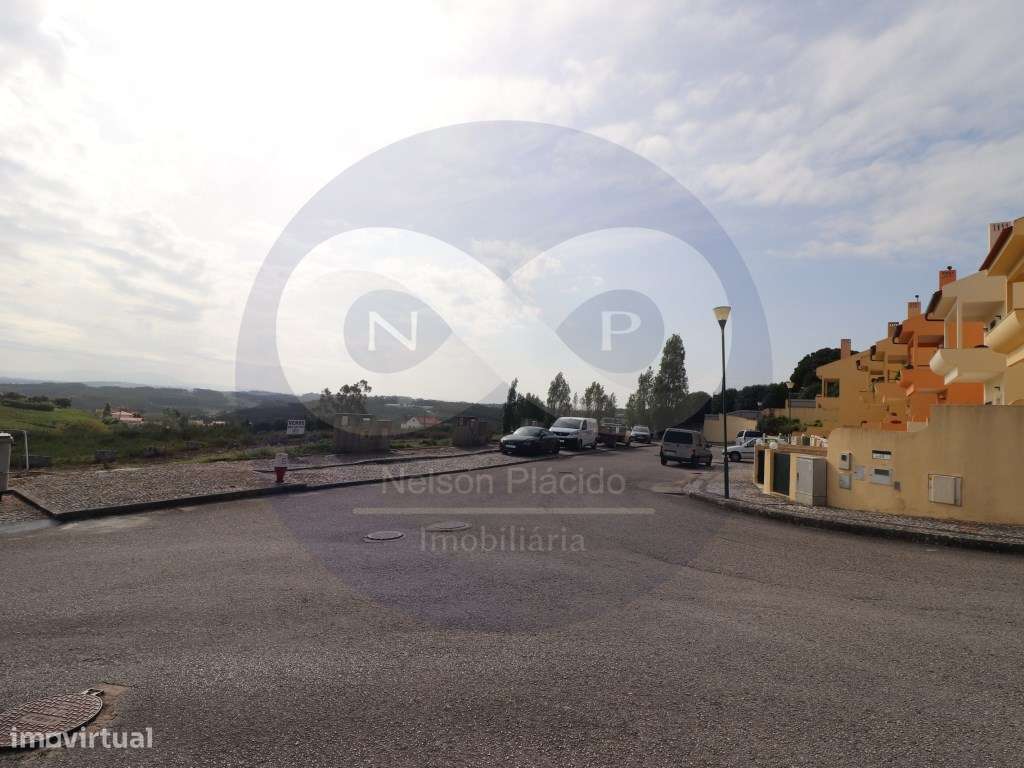 Lote Urbano para Moradia em banda - COM LICENÇA A PAGAMENTO - 15min...-3